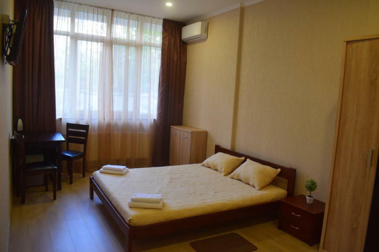 Apartment De France Одесса Экстерьер фото